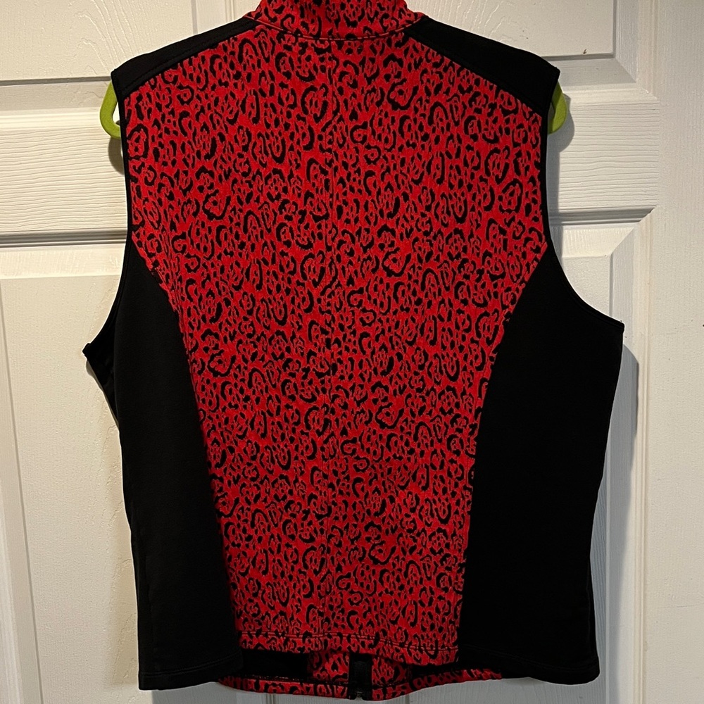 Ruby Rd. Red and Black Sleeveless Top - Picture 3 of 3